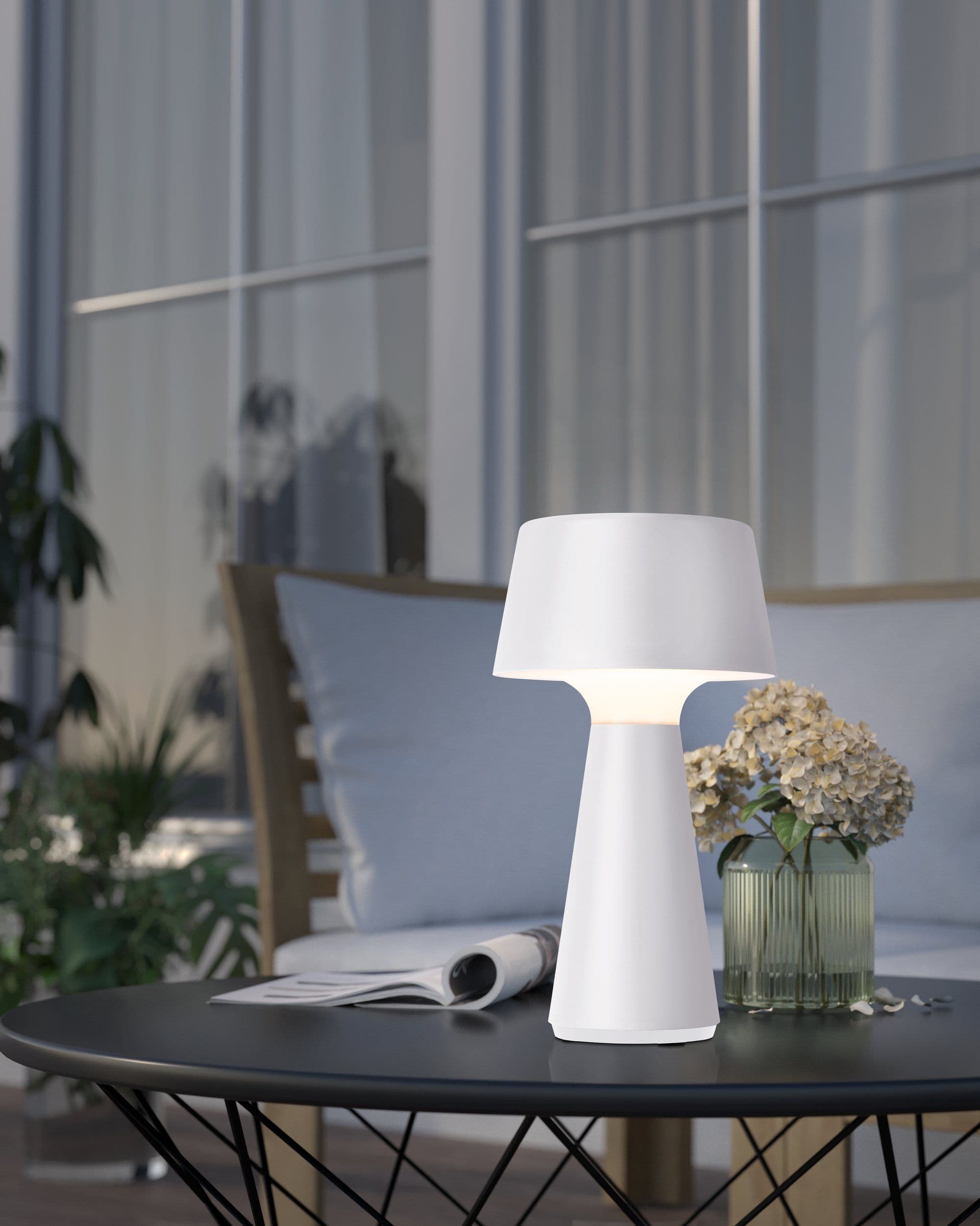 HUESA Table lamp view 3